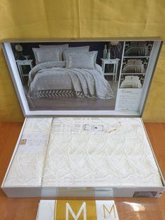 Кружевное жаккардовое покрывало кремовое Kosem Crem 240х260