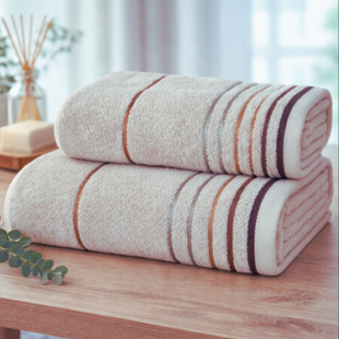 Махровое полотенце Stripe , 100% хлопок Jacquard кремовый &mdash; 600 г/м&sup2; 70х140