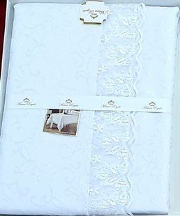 Белая скатерть прямоугольная 160х300 жаккардовая К.Д.К.