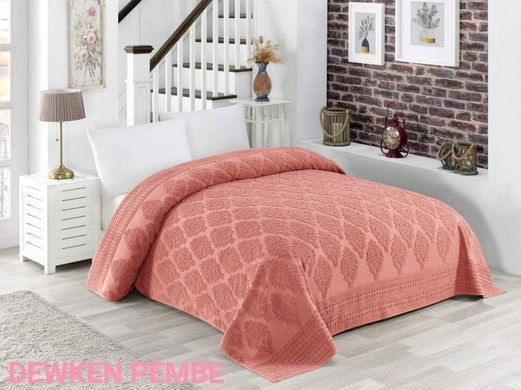 Махровая хлопковая жаккардовая простынь Dewken pembe розового цвета 150х220