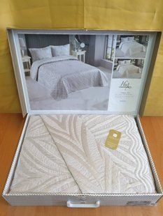 Жаккардовое покрывало серое Nur Beige в коробке 240х260