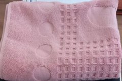 Розовый махровый коврик в ванную 750 г/м2 50х70 Ножки