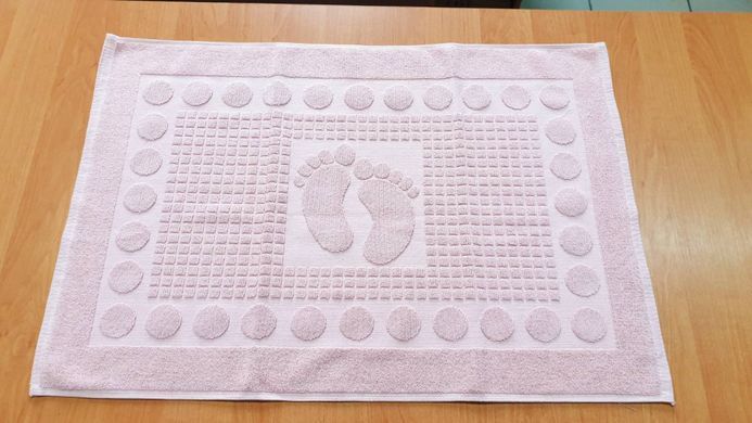 Розовый махровый коврик в ванную 750 г/м2 50х70 Ножки